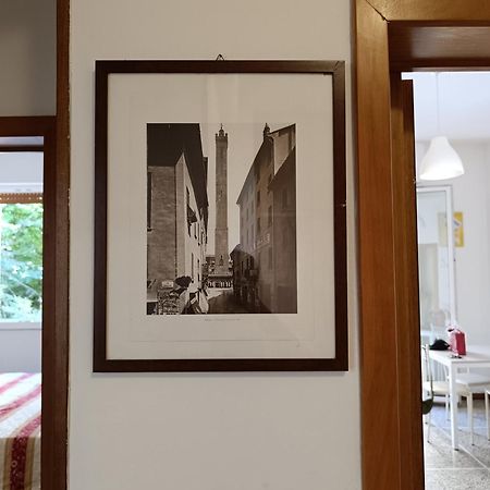 Saragozza Guest House โบโลญญา ภายนอก รูปภาพ