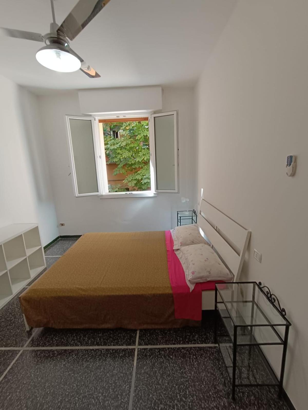 Saragozza Guest House โบโลญญา ภายนอก รูปภาพ
