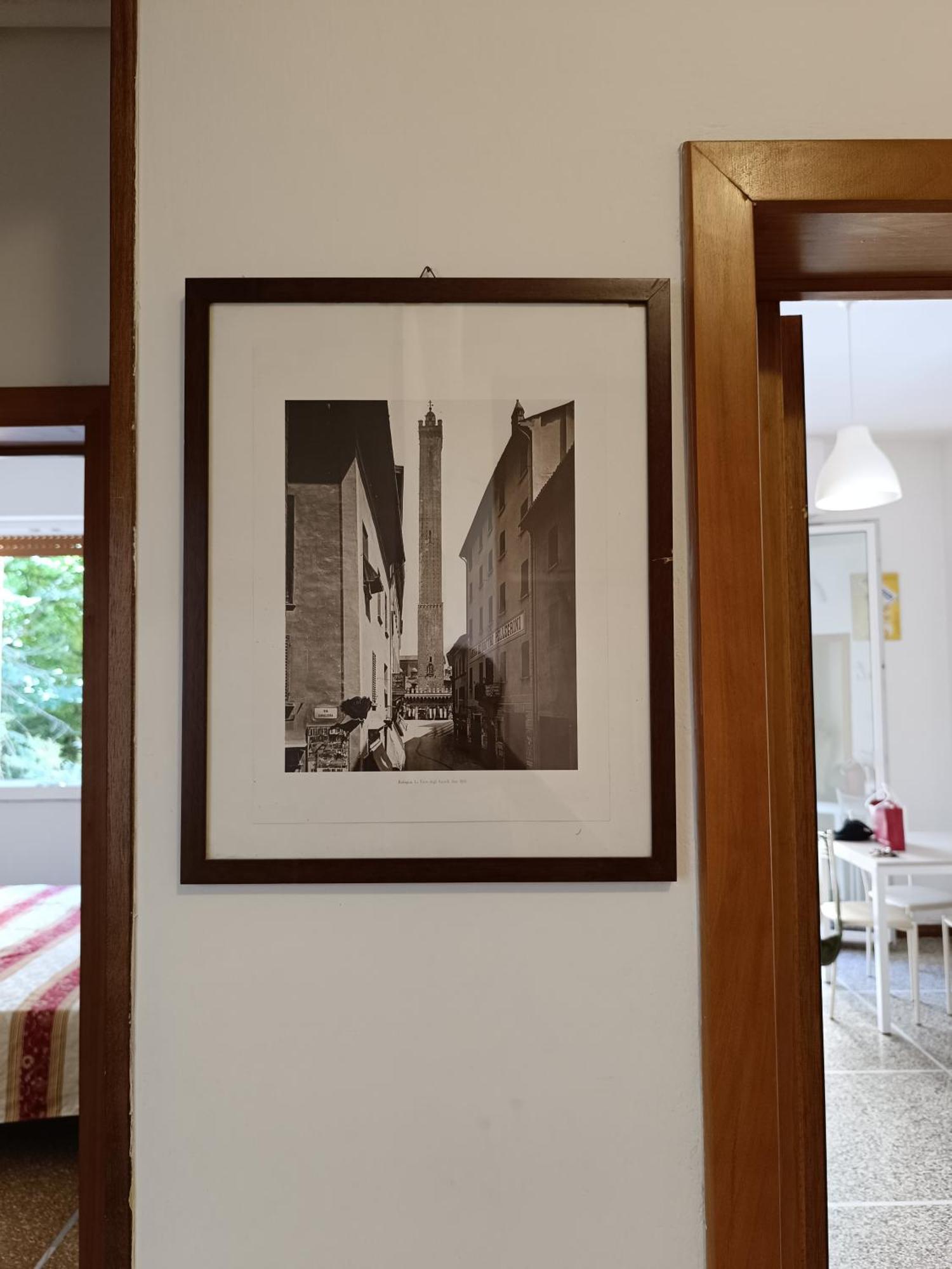 Saragozza Guest House โบโลญญา ภายนอก รูปภาพ