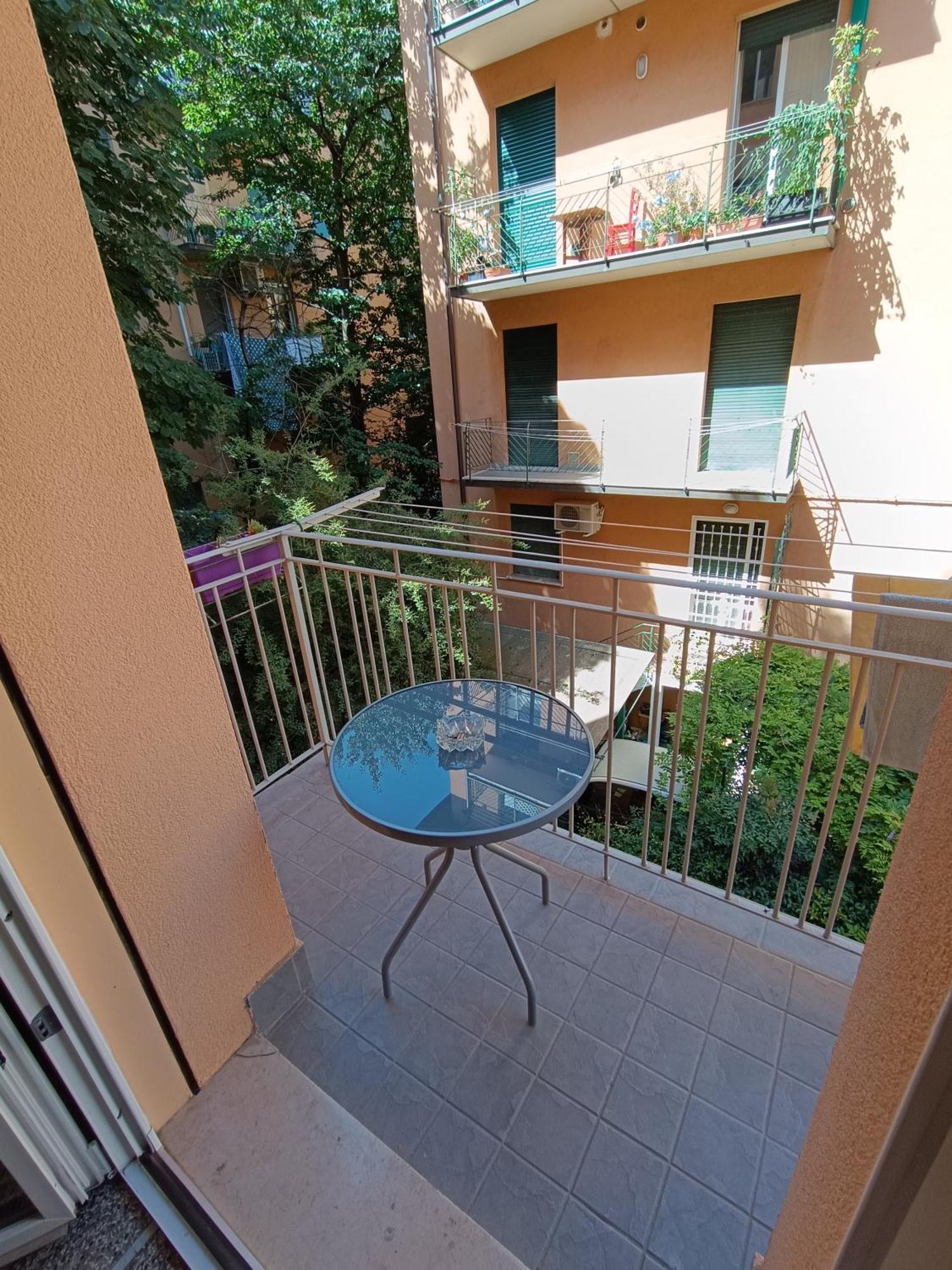 Saragozza Guest House โบโลญญา ภายนอก รูปภาพ